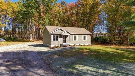 86 Eagan Road Queensbury NY 12804