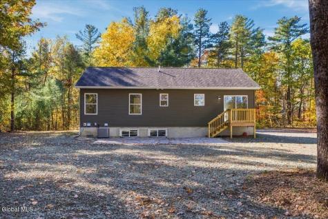 86 Eagan Road Queensbury NY 12804