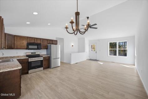 86 Eagan Road Queensbury NY 12804