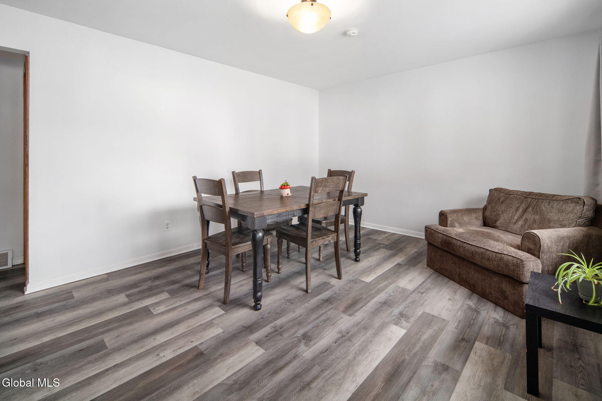 1405 Lawn Avenue Schenectady NY 12306