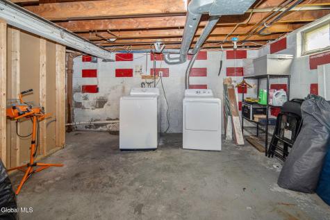 1405 Lawn Avenue Schenectady NY 12306