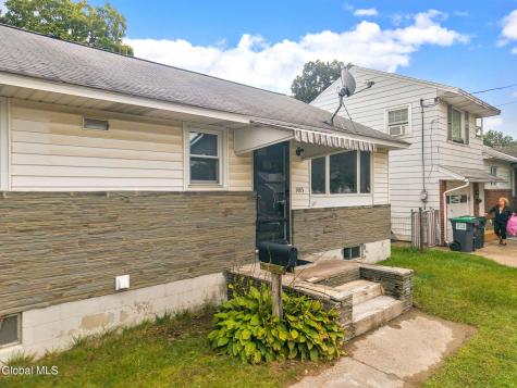1405 Lawn Avenue Schenectady NY 12306