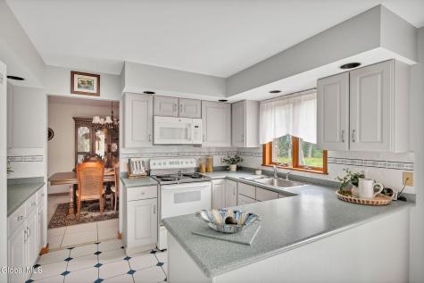 1046 Ridge Road Glenville NY 12302