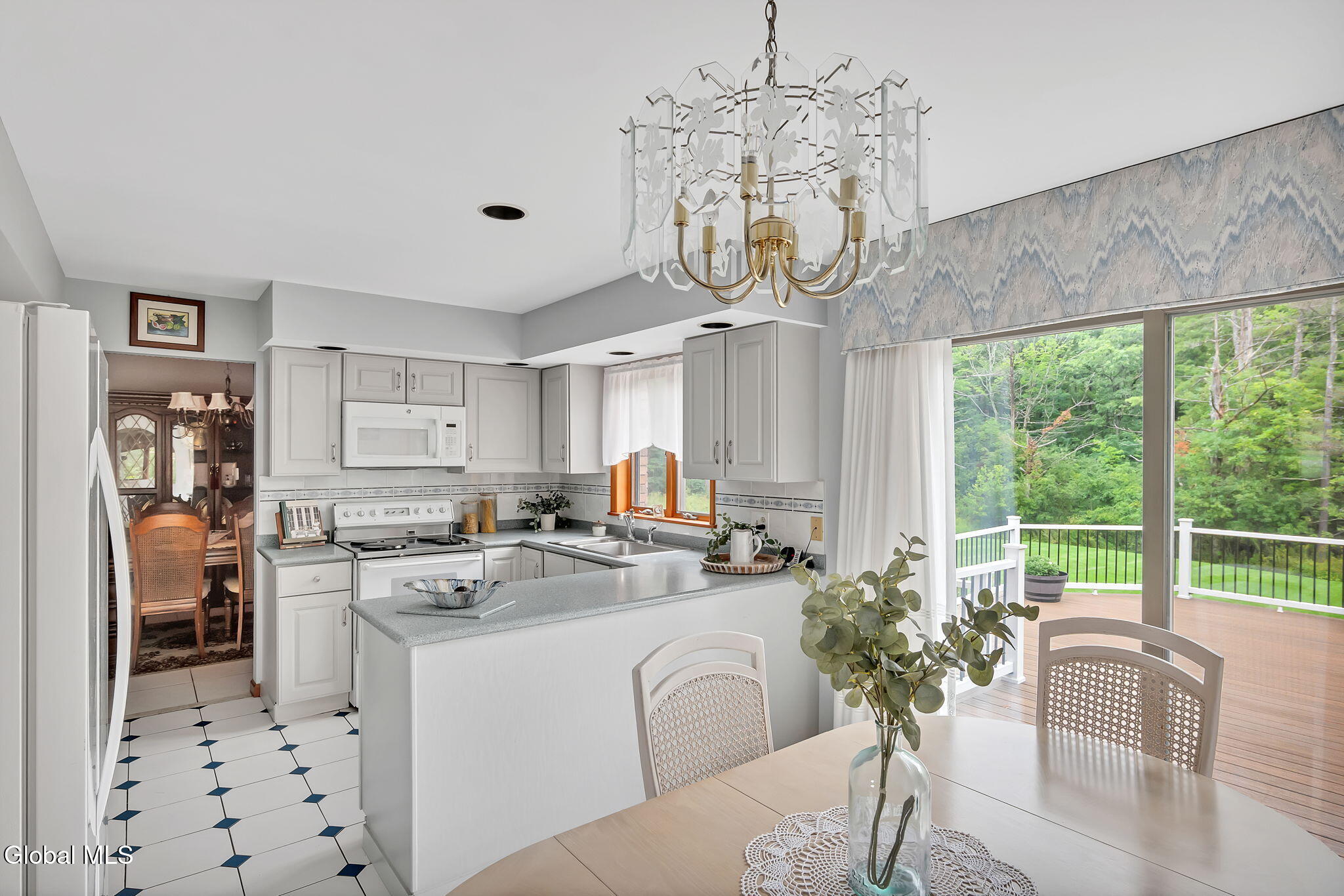 1046 Ridge Road Glenville NY 12302