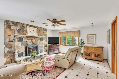 1046 Ridge Road Glenville NY 12302