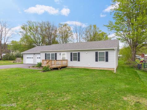 118 Cliff Street Middleburgh NY 12122