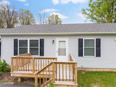 118 Cliff Street Middleburgh NY 12122