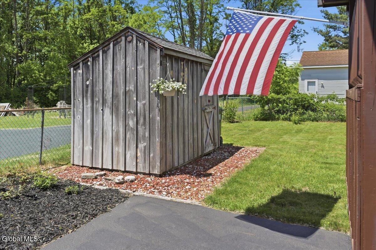 177 Nutwood Avenue Schenectady NY 12304