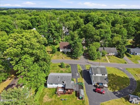 177 Nutwood Avenue Schenectady NY 12304