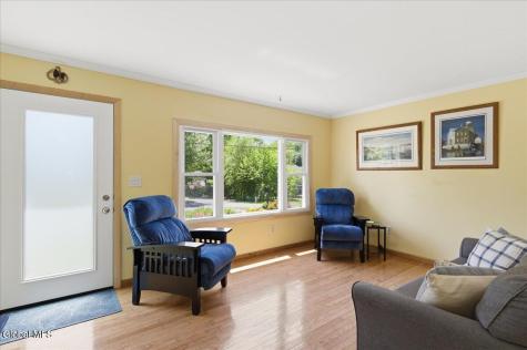 177 Nutwood Avenue Schenectady NY 12304