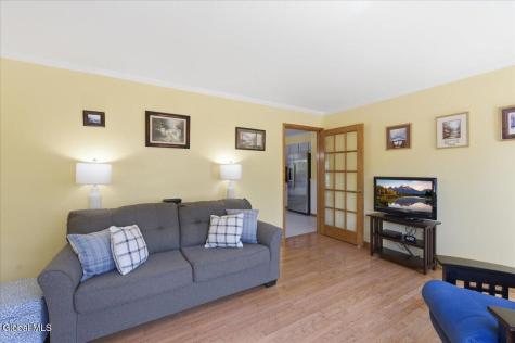 177 Nutwood Avenue Schenectady NY 12304