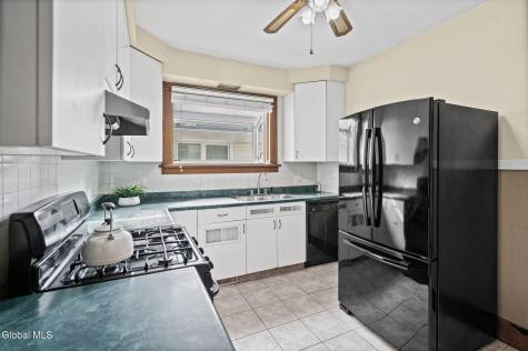 28 Marwill Street Albany NY 12209