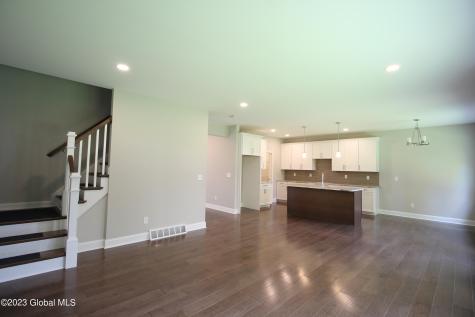 7 Wyatt's Way Clifton Park NY 12065