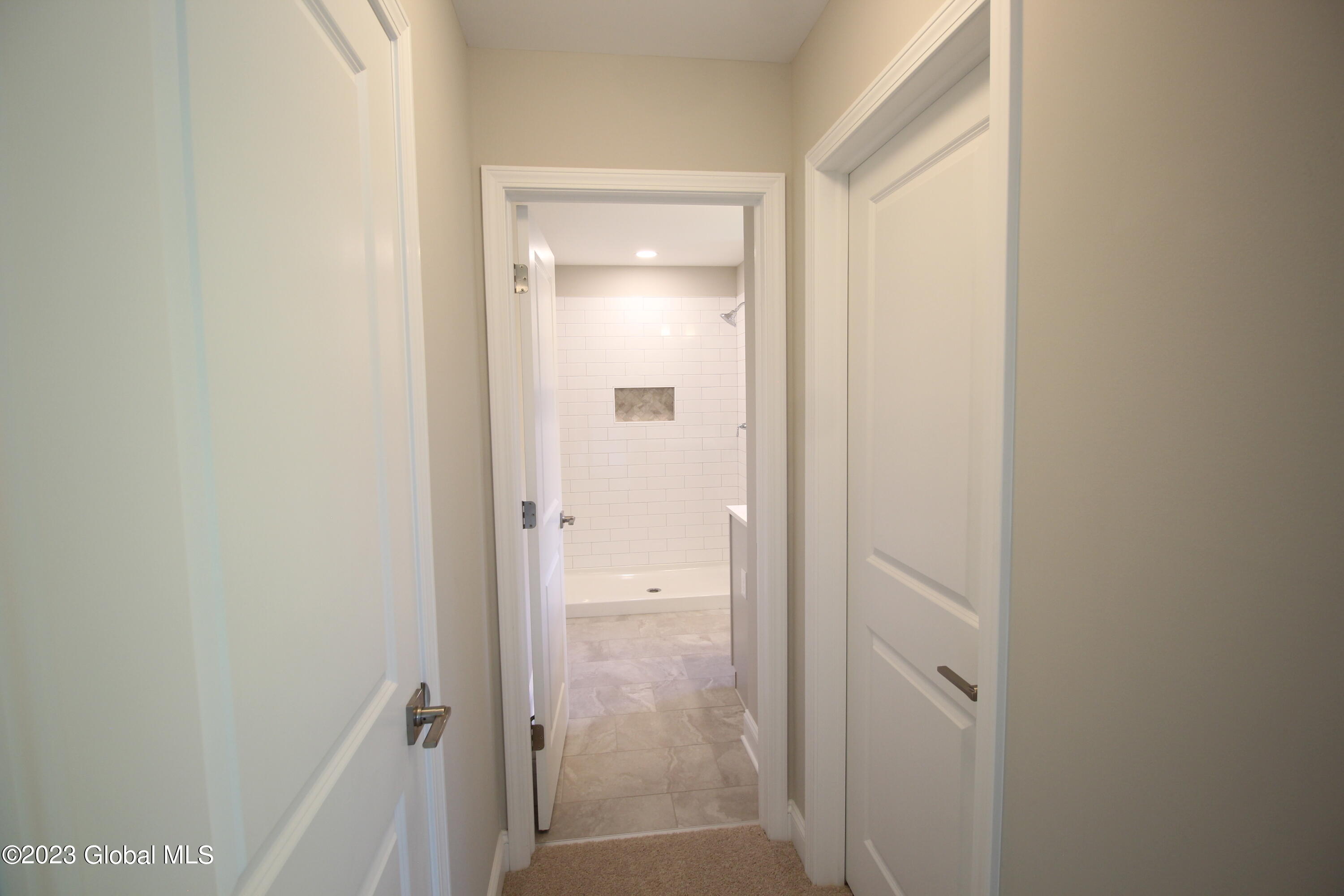 7 Wyatt's Way Clifton Park NY 12065