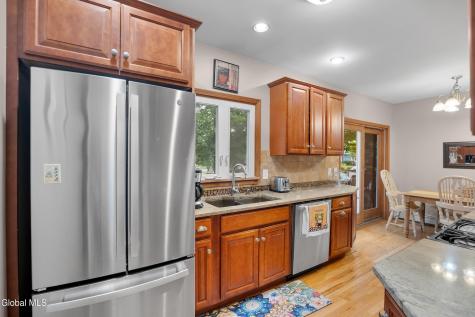 20 Patricia Lane Albany NY 12203