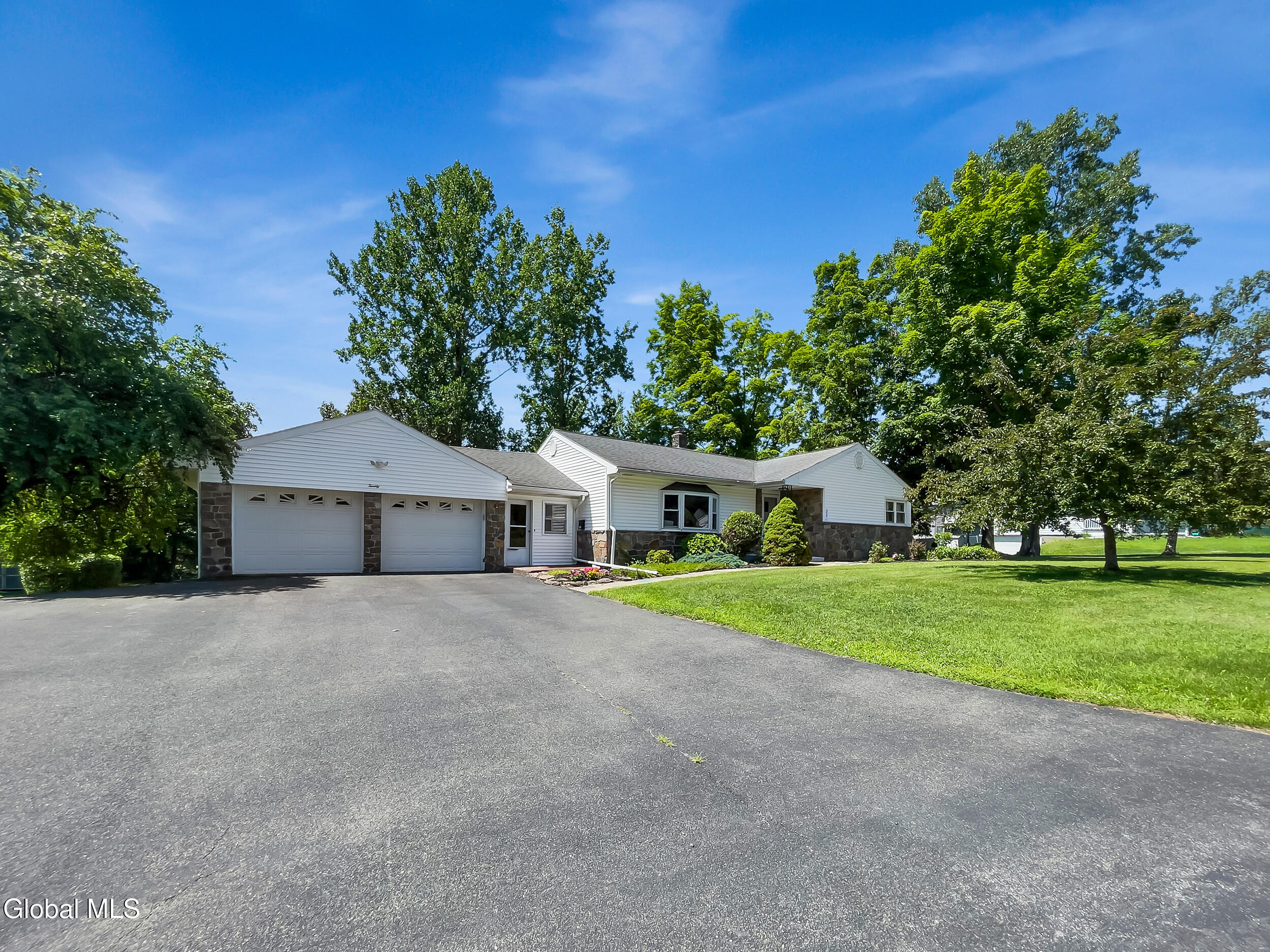 20 Patricia Lane Albany NY 12203