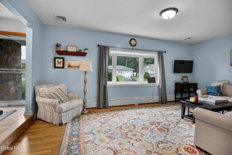 20 Patricia Lane Albany NY 12203