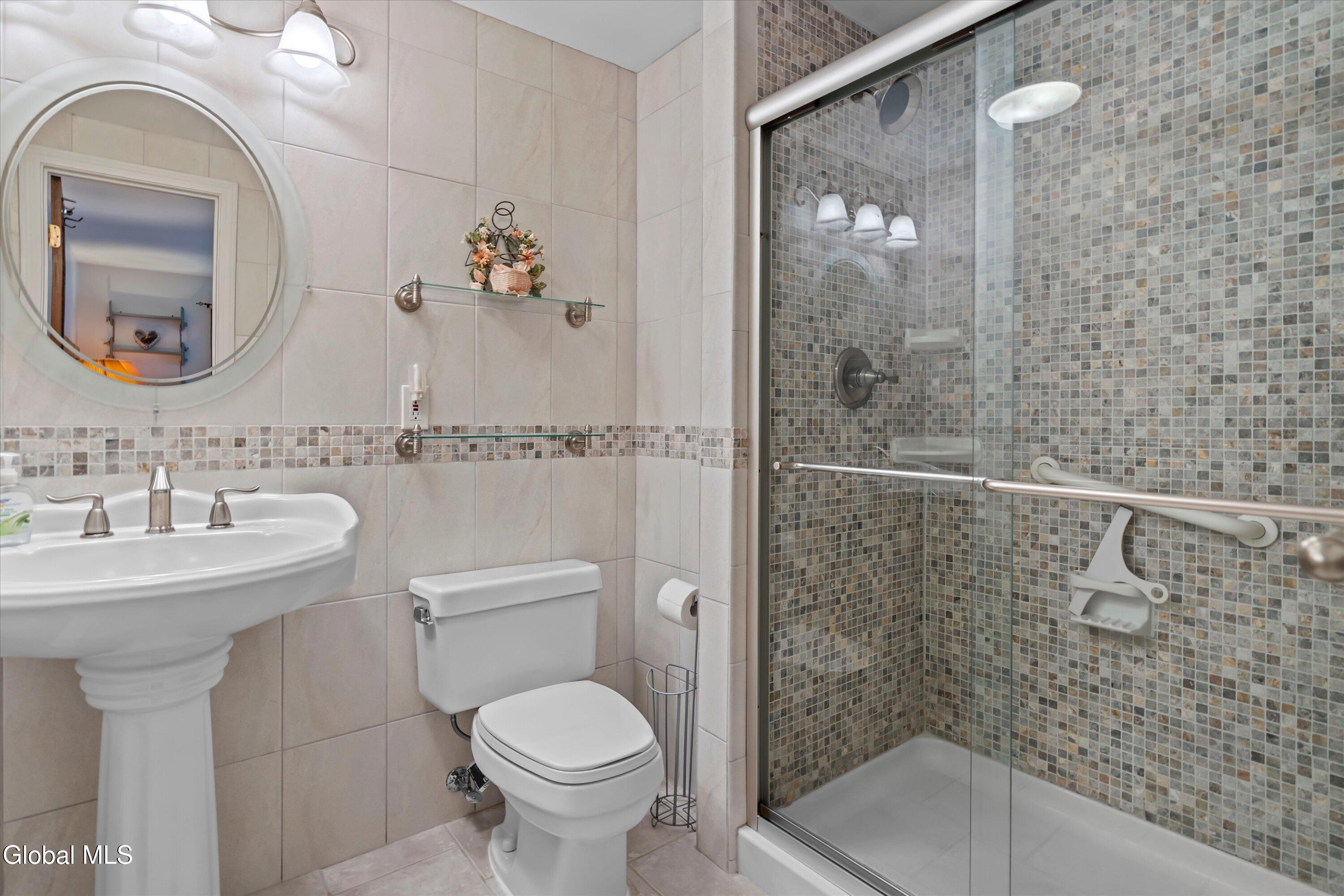 86 Seelye Road Cleverdale NY 12820