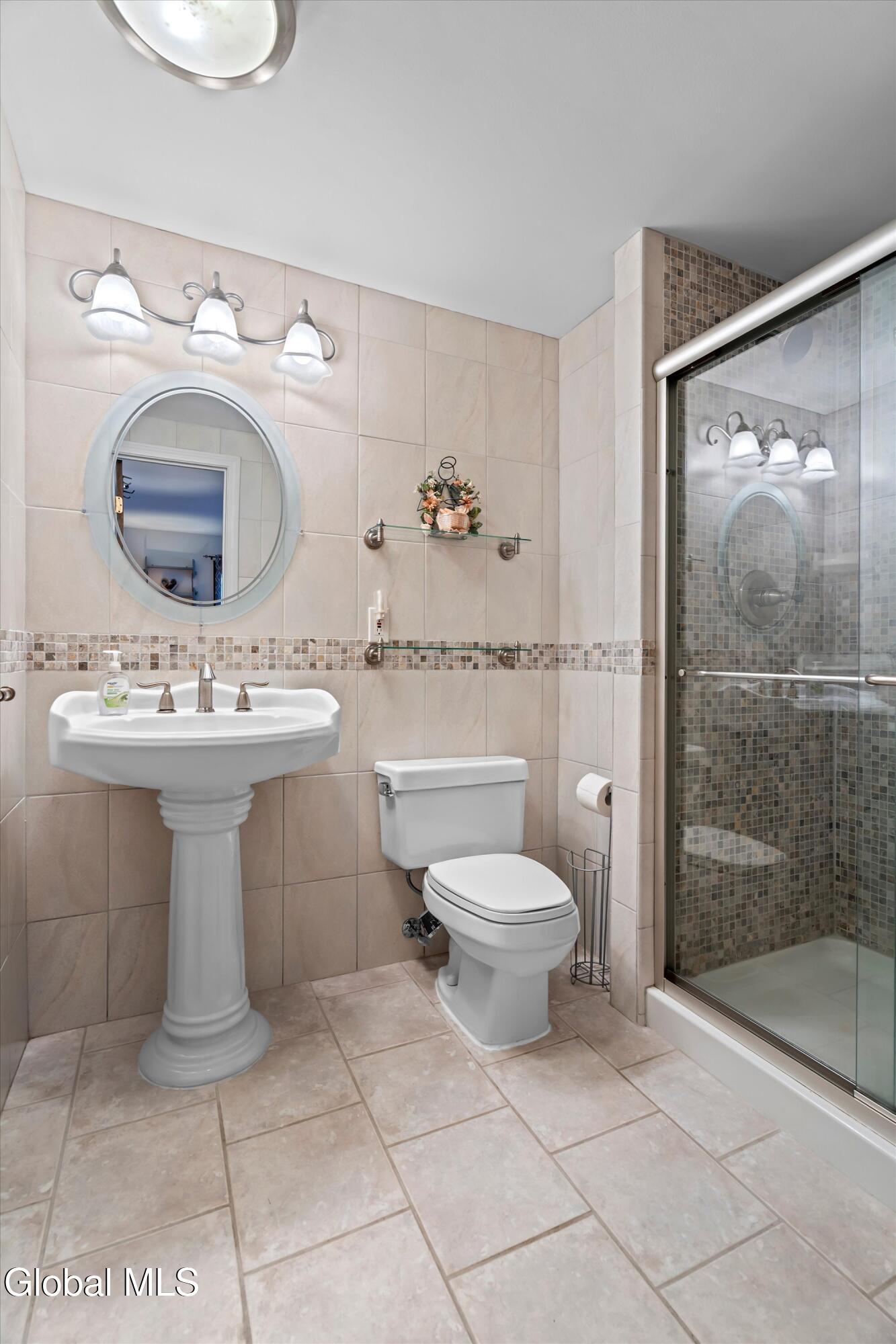 86 Seelye Road Cleverdale NY 12820