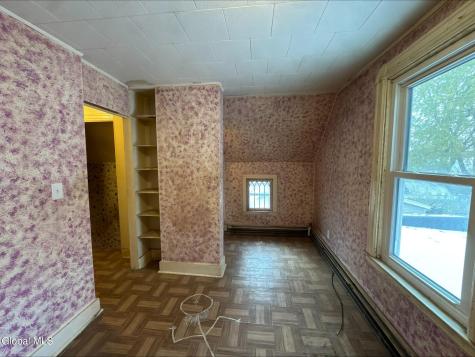 20 Henry Street Schenectady NY 12304