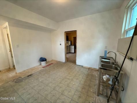 20 Henry Street Schenectady NY 12304