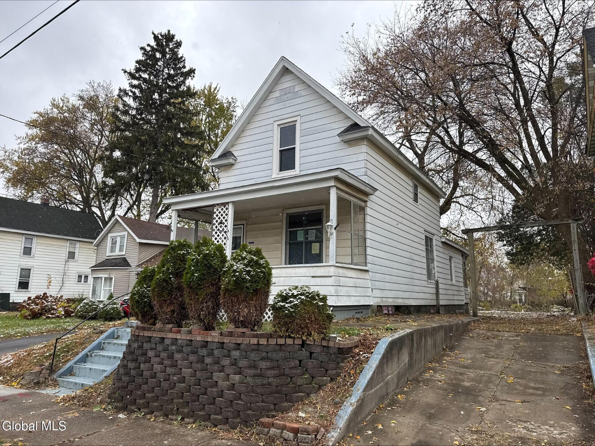 20 Henry Street Schenectady NY 12304