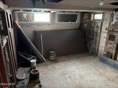 20 Henry Street Schenectady NY 12304