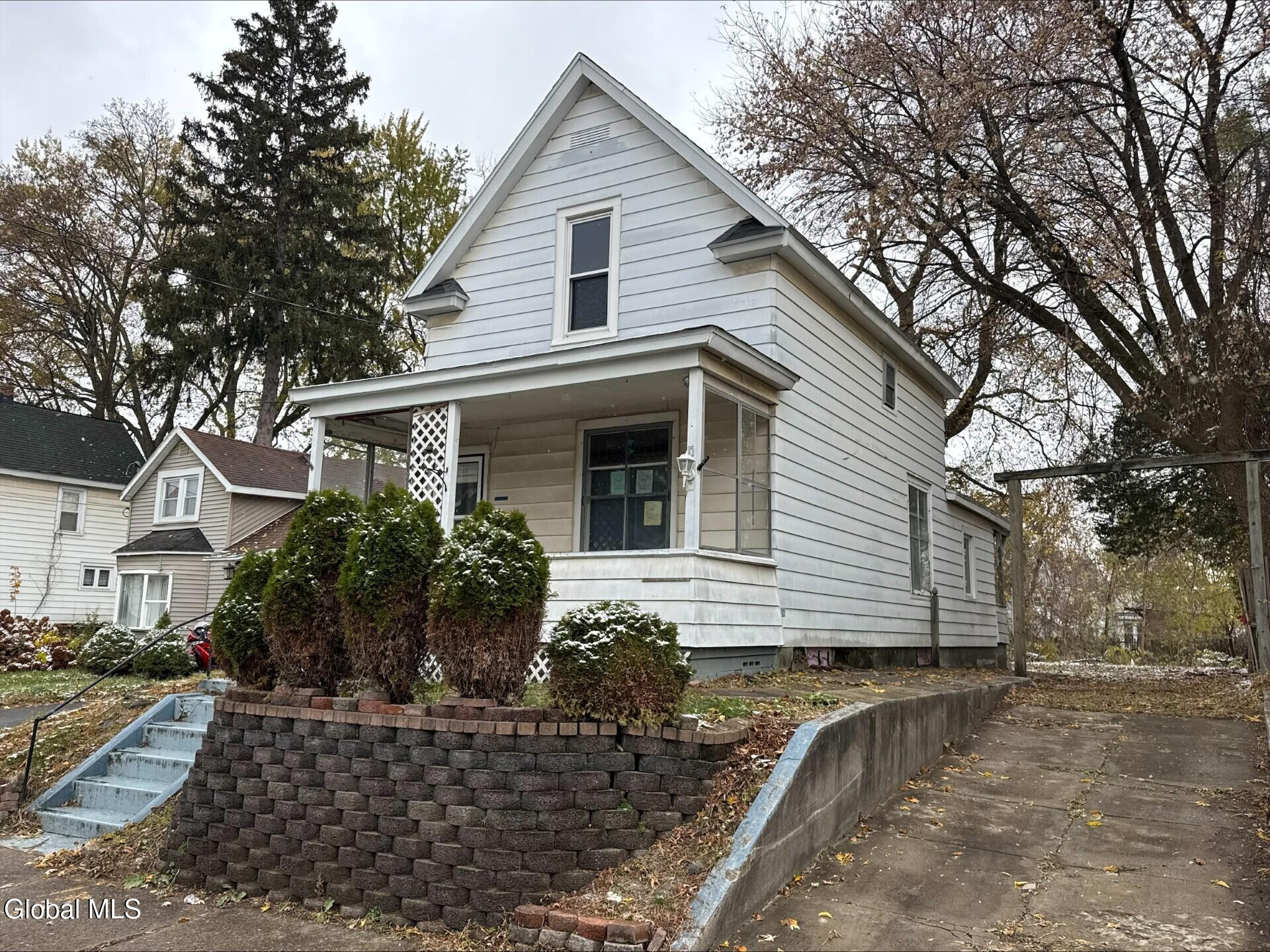 20 Henry Street Schenectady NY 12304
