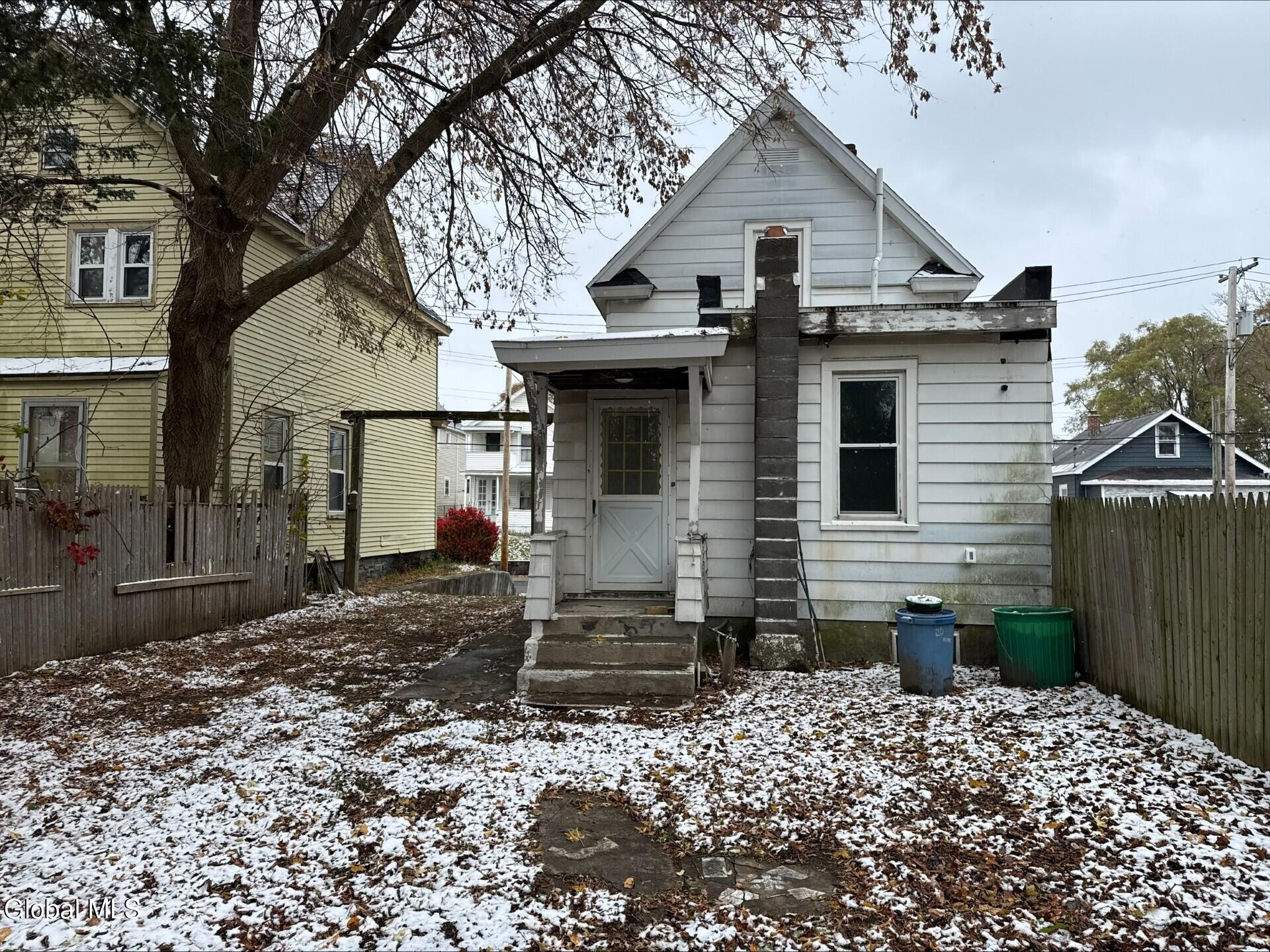 20 Henry Street Schenectady NY 12304