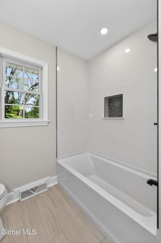 24 James Drive Loudonville NY 12211