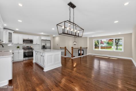 24 James Drive Loudonville NY 12211