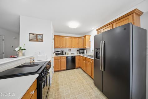 37 Oliver Street Colonie NY 12205