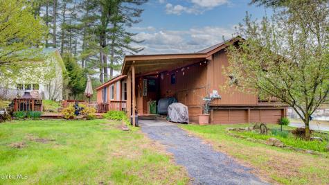 111 Algonquin Drive Wells NY 12190
