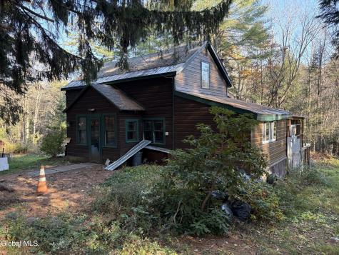 260 Barlow Road Gloversville NY 12078