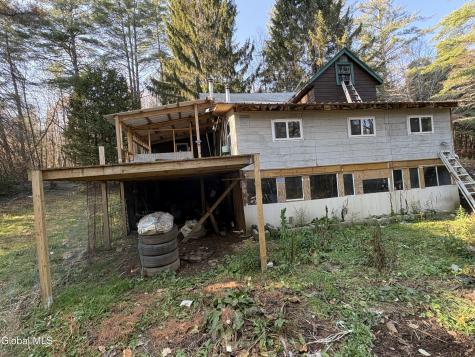 260 Barlow Road Gloversville NY 12078