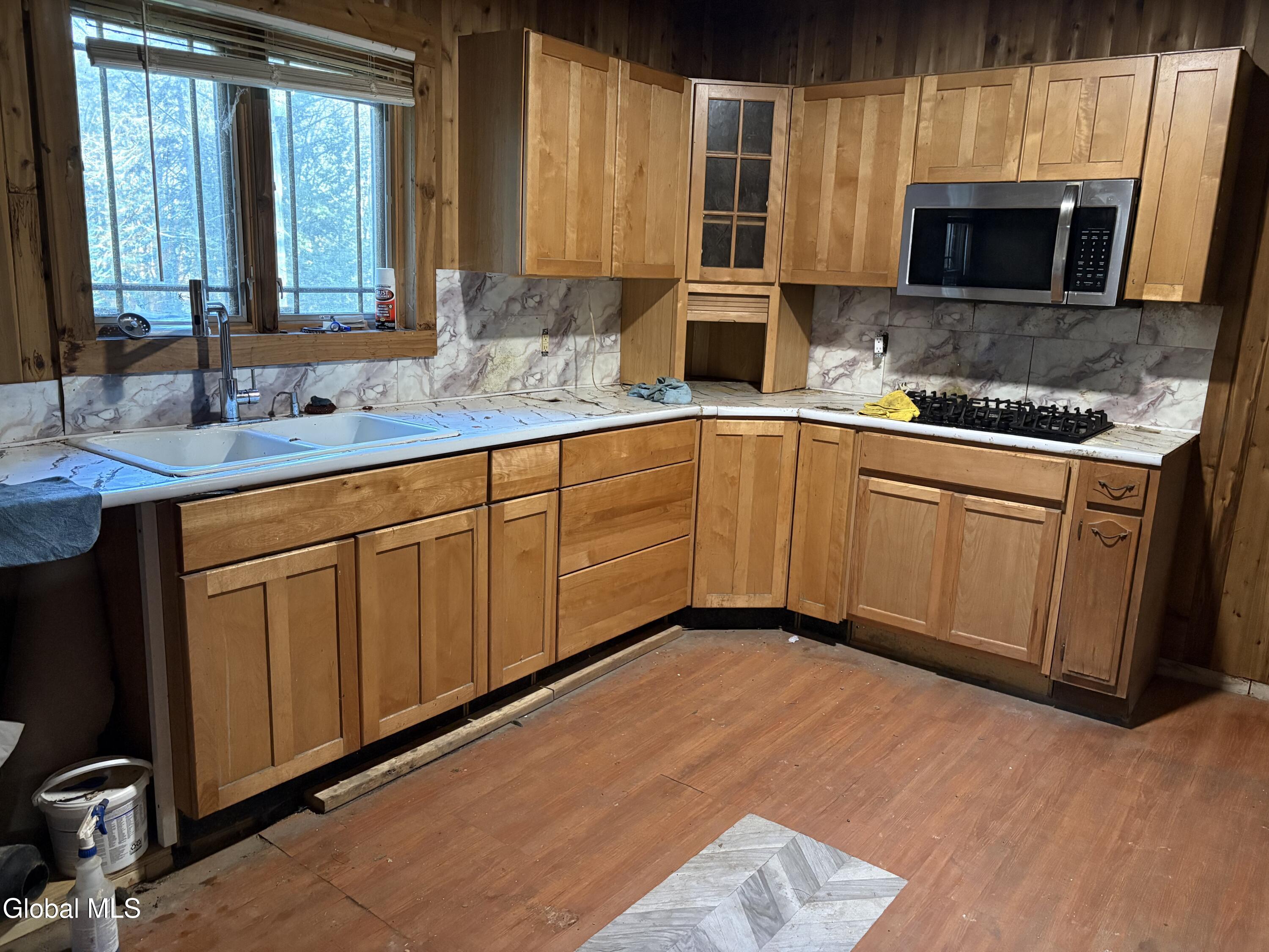 260 Barlow Road Gloversville NY 12078