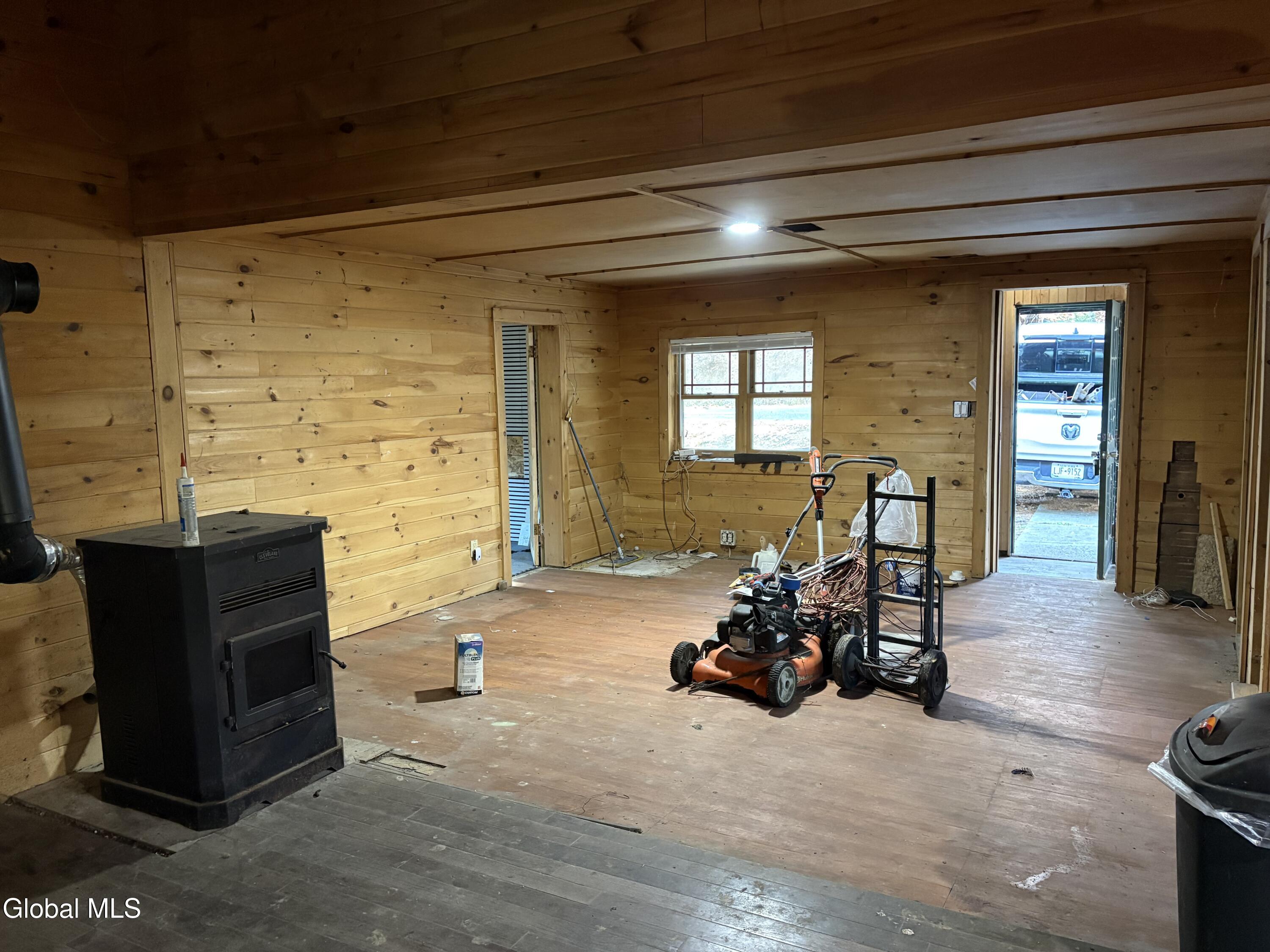 260 Barlow Road Gloversville NY 12078