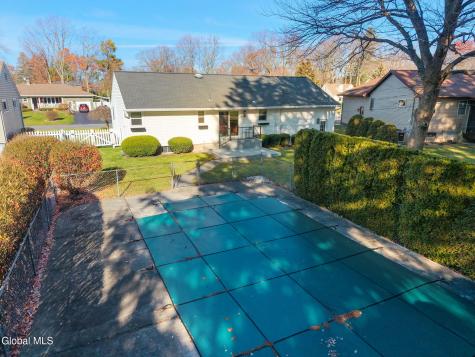 23 Continental Road Schenectady NY 12306