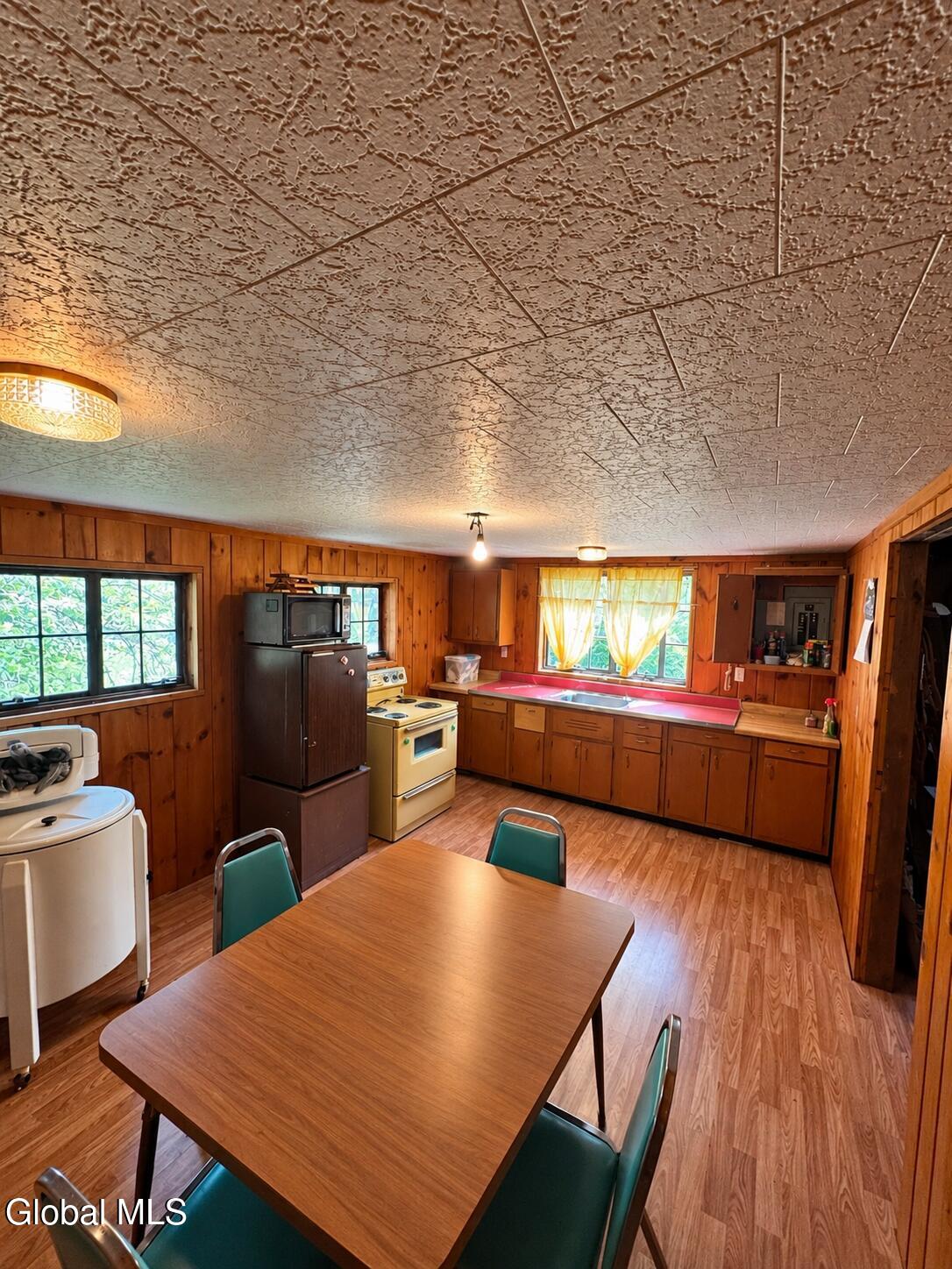 54 Chaisson Road Newcomb NY 12852