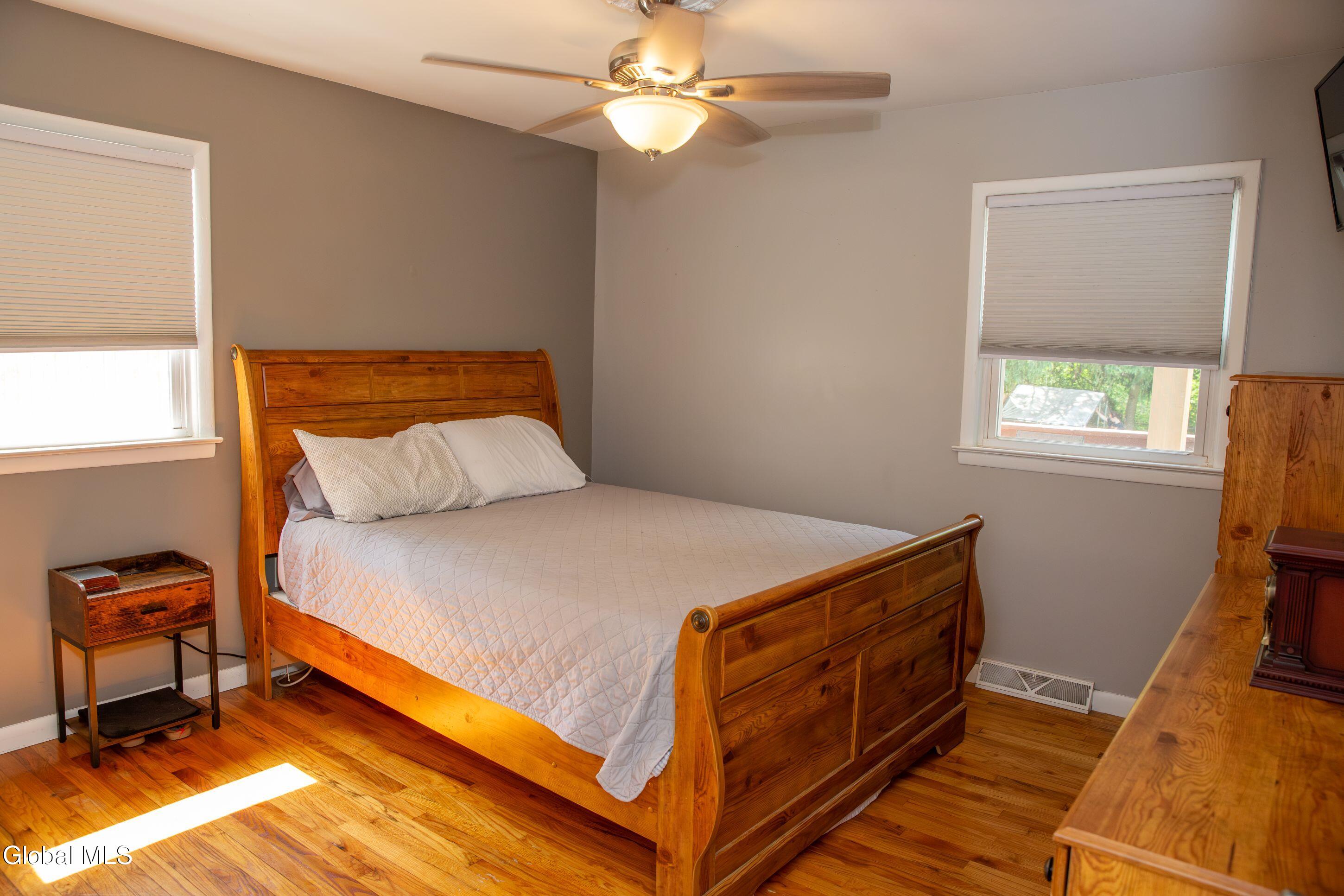 4 Amelia Drive Colonie NY 12309