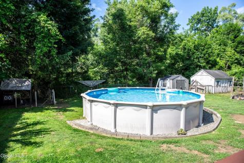 4 Amelia Drive Colonie NY 12309