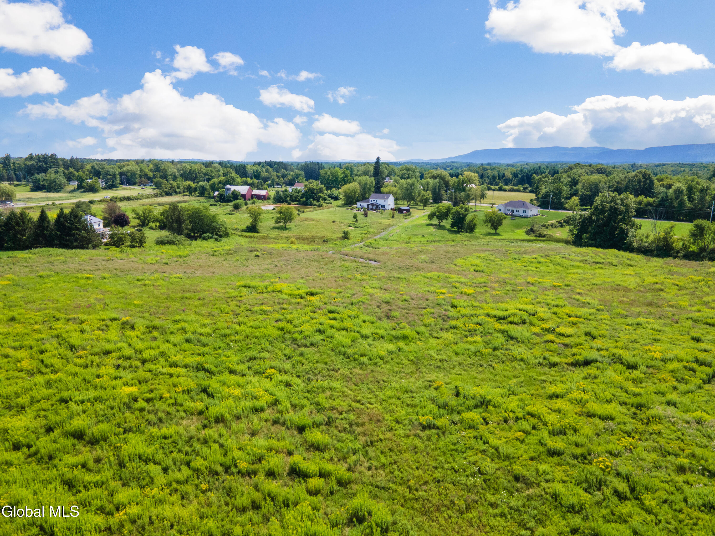 2227 W Old State Road Altamont NY 12009