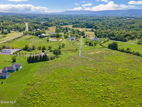 2227 W Old State Road Altamont NY 12009