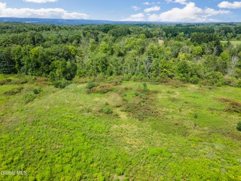 2227 W Old State Road Altamont NY 12009