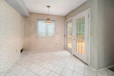 64 Algonquin Road Clifton Park NY 12065