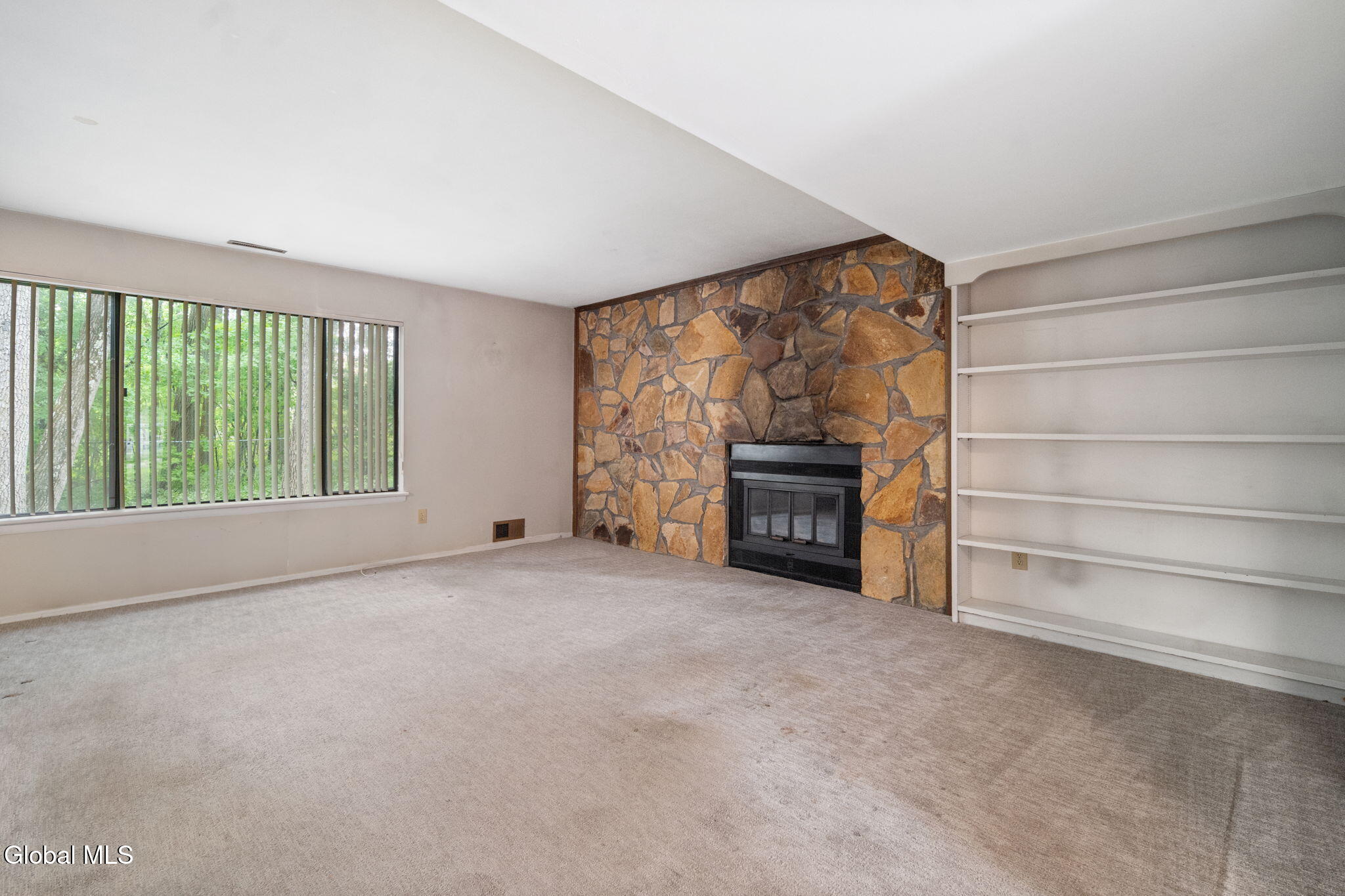 64 Algonquin Road Clifton Park NY 12065
