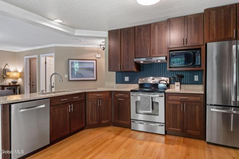 532 Acland Boulevard Ballston Spa NY 12020