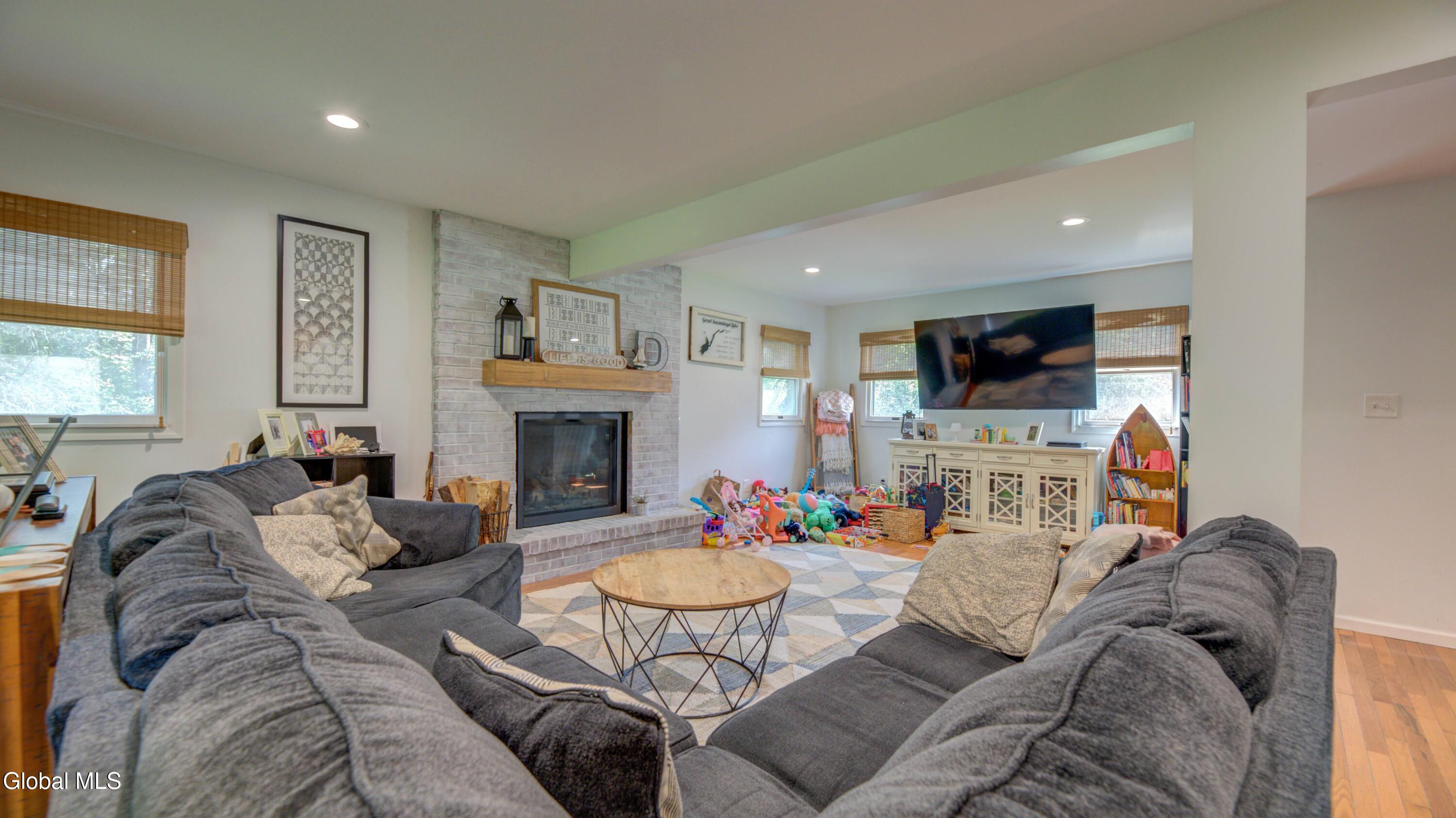 116 Union Mills Road Broadalbin NY 12025
