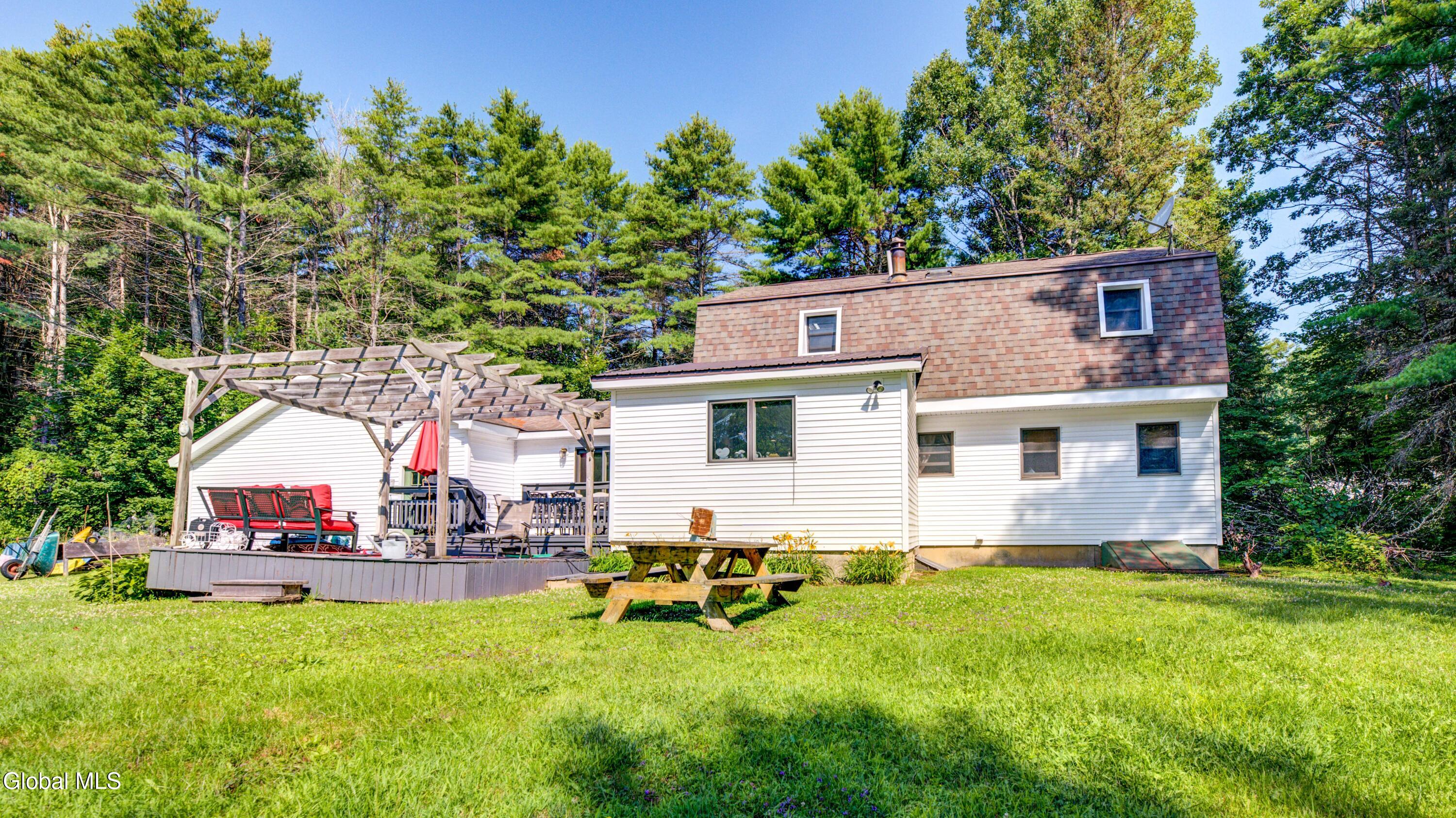 116 Union Mills Road Broadalbin NY 12025