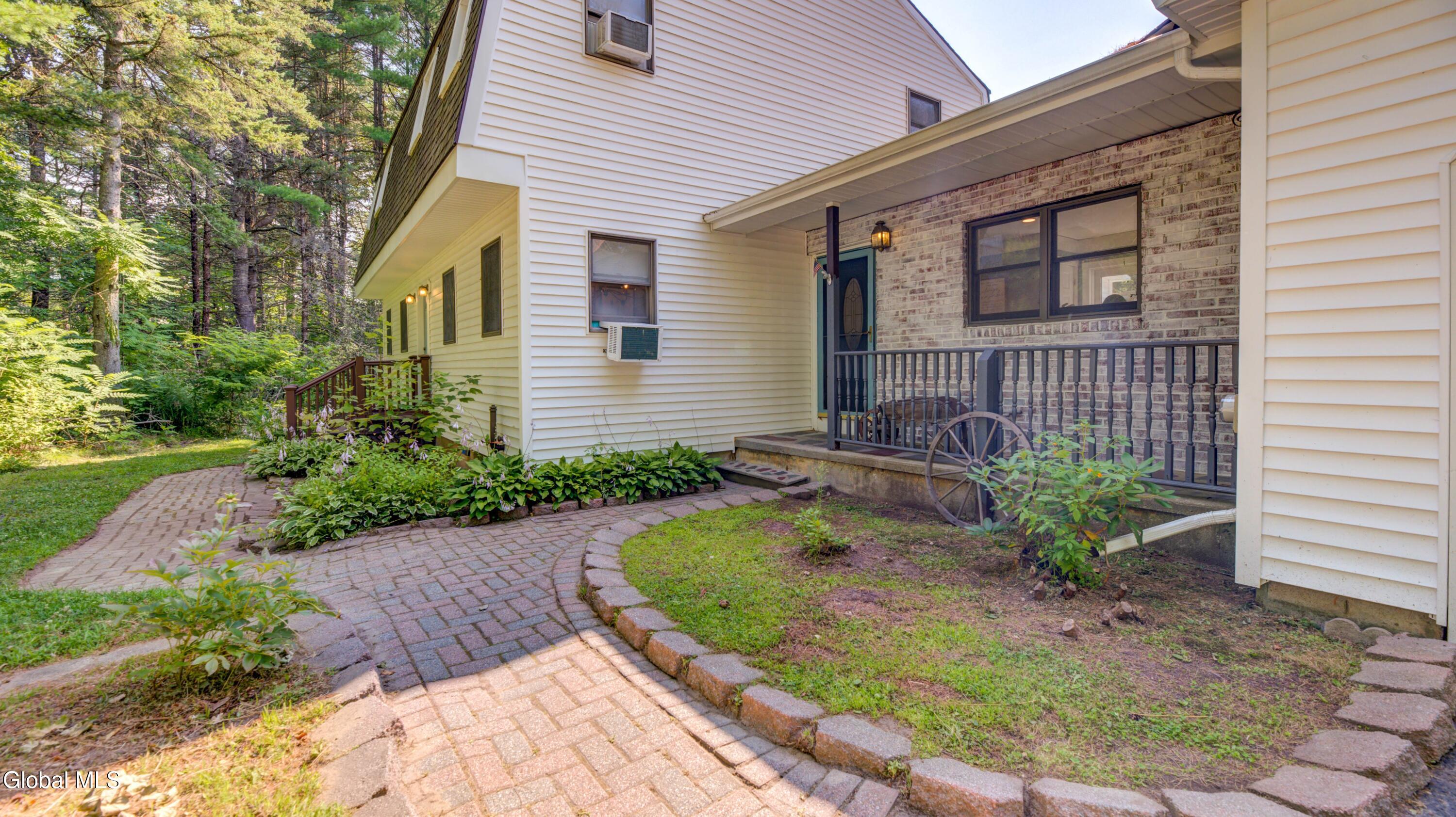 116 Union Mills Road Broadalbin NY 12025